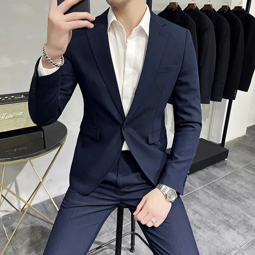 Blazer Masculino em Algodão Rauffstein RS188, com corte slim fit e tecido leve, perfeito para eventos formais ou looks casuais sofisticados.