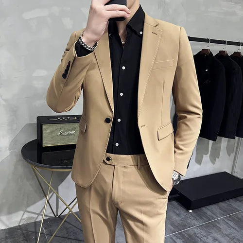 Blazer Masculino em Algodão Rauffstein RS188, com corte slim fit e tecido leve, perfeito para eventos formais ou looks casuais sofisticados.