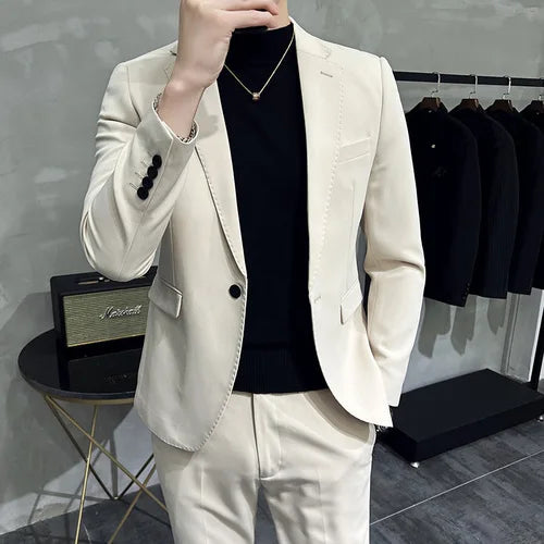 Blazer Masculino em Algodão Rauffstein RS188, com corte slim fit e tecido leve, perfeito para eventos formais ou looks casuais sofisticados.