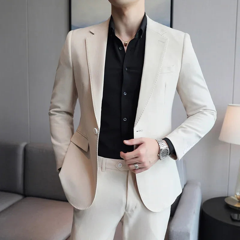 Blazer Masculino Rauffstein RS189, com corte regular e lapelas finas, perfeito para eventos formais ou looks casuais com estilo e conforto.