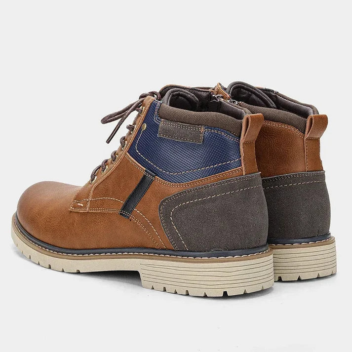 Bota Masculina de Couro Rauffstein RS296 robusta, com couro premium e design elegante, ideal para visuais autênticos com conforto.
