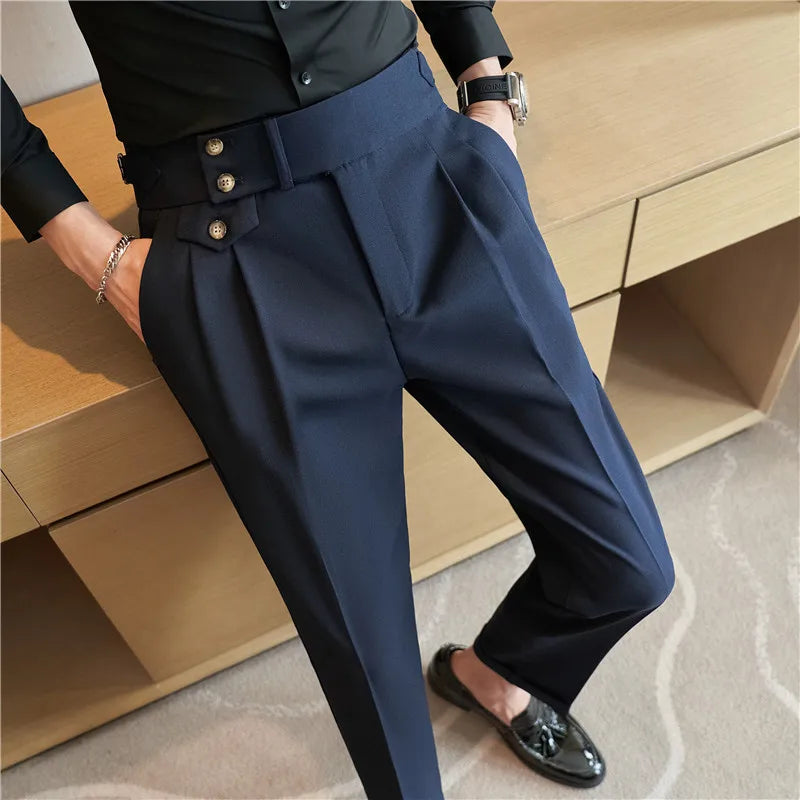 Calça de Alfaiataria Masculina Rauffstein RS198, com corte sob medida e tecido premium, perfeita para eventos sociais, corporativos ou looks elegantes.
