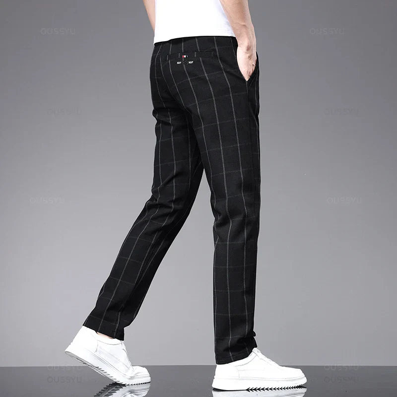 Calça Social Xadrez Masculina Rauffstein RS204, com corte slim fit, perfeita para eventos formais ou corporativos com estilo e elegância.