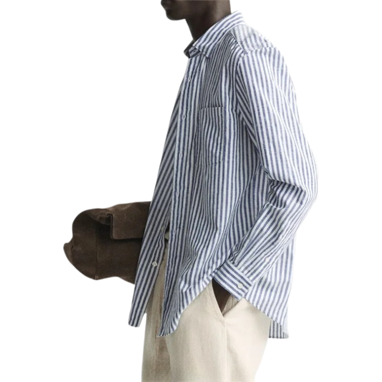 Camisa Masculina em Linho Listrada Rauffstein RS358, tecido leve e respirável, modelagem confortável e acabamento refinado para um visual sofisticado e versátil.
