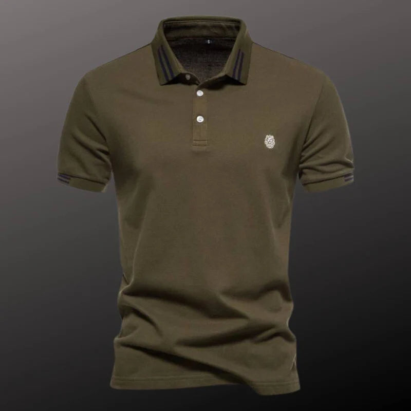 Camisa Polo em Algodão Rauffstein RS238 elegante, com detalhes bordados e design moderno, ideal para visuais casuais e formais com conforto.