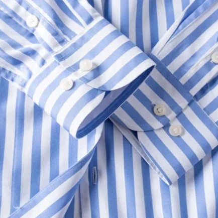 Camisa Social Masculina Rauffstein RS057, modelagem slim fit, gola estruturada e tecido premium para elegância e conforto.