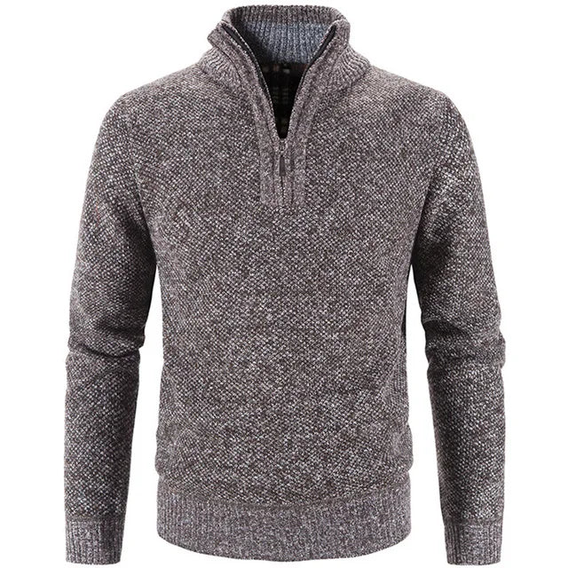 Suéter Masculino Gola Bordado Meio Zíper Rauffstein RS181, com modelagem slim fit, perfeito para inverno em ocasiões casuais ou semi-formais.