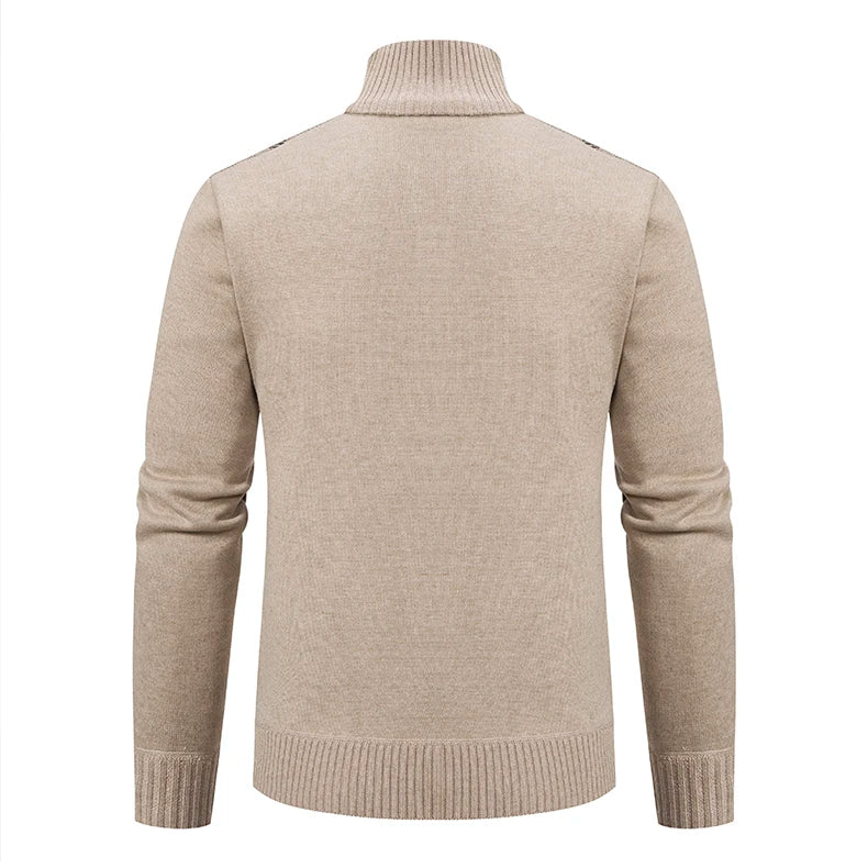 Suéter Masculino Rauffstein RS174, com gola redonda e modelagem slim fit, perfeito para inverno em ocasiões casuais ou formais com estilo.