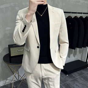 Blazer Masculino em Algodão Rauffstein RS188, com corte slim fit e tecido leve, perfeito para eventos formais ou looks casuais sofisticados.