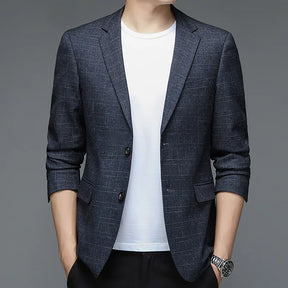 Blazer Masculino Rauffstein RS190, com corte clássico e tecido premium, perfeito para eventos formais, casuais ou ocasiões especiais.