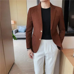 Blazer Masculino Rauffstein RS191, com corte ajustado e tecido de alta qualidade, perfeito para eventos formais, casuais ou ocasiões especiais.