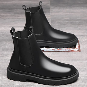 Bota Masculina Chelsea em Couro Rauffstein RS043, couro premium, solado antiderrapante e design versátil para composições casuais e formais.