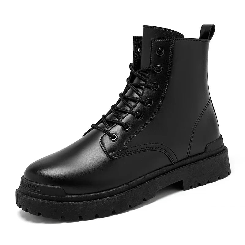 Bota Masculina em Couro Rauffstein RS047, couro premium, solado antiderrapante e design sofisticado para conforto e versatilidade.