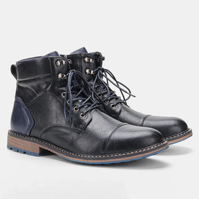 Bota Masculina em Couro Rauffstein RS156, couro premium, solado emborrachado, interior acolchoado e design versátil para resistência e conforto.