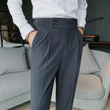Calça de Alfaiataria Masculina Rauffstein RS200, com corte clássico e tecido premium, perfeita para eventos formais, corporativos ou looks elegantes.