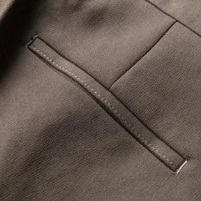 Calça de Alfaiataria Masculina Rauffstein RS055, corte slim fit, tecido premium, acabamento sofisticado e design versátil para um look elegante.