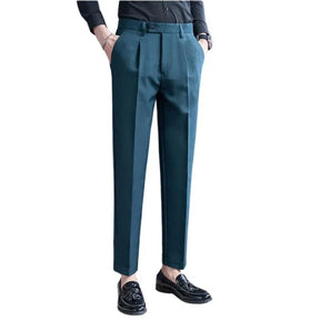 Calça de Alfaiataria Masculina Rauffstein RS197, com corte moderno e tecido premium, perfeita para eventos formals, corporativos ou jantares elegantes.