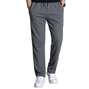 Calça Moletom Masculina Rauffstein RS068 com modelagem ergonômica, tecido macio e ajuste confortável, perfeita para composições casuais e momentos de lazer.