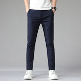 Calça Social Masculina Rauffstein RS203, com corte slim fit e tecido de nylon e spandex, perfeita para eventos formais, corporativos ou uso diário.