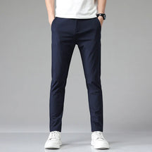 Calça Social Masculina Rauffstein RS203, com corte slim fit e tecido de nylon e spandex, perfeita para eventos formais, corporativos ou uso diário.