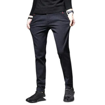 Calça Social Masculina Rauffstein RS206, com corte slim fit, perfeita para eventos formais ou corporativos com conforto e sofisticação.