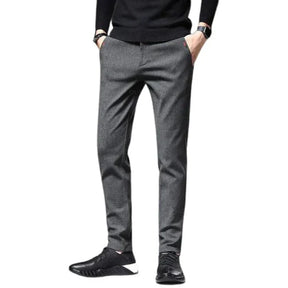 Calça Social Masculina Rauffstein RS206, com corte slim fit, perfeita para eventos formais ou corporativos com conforto e sofisticação.