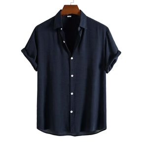 Camisa Manga Curta Lisa Rauffstein RS082, modelagem ajustada, tecido leve e design minimalista para sofisticação sem esforço.