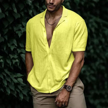 Camisa Masculina Rauffstein RS083 com modelagem ajustada, gola polo e tecido respirável, ideal para estilo e conforto em qualquer ocasião.
