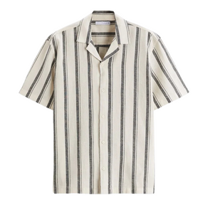 Camisa Masculina em Linho Listrada Rauffstein RS359, corte casual, tecido respirável e colarinho acampamento para um estilo moderno e sofisticado.