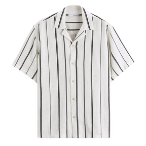 Camisa Masculina em Linho Listrada Rauffstein RS359, corte casual, tecido respirável e colarinho acampamento para um estilo moderno e sofisticado.