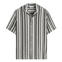Camisa Masculina em Linho Listrada Rauffstein RS359, corte casual, tecido respirável e colarinho acampamento para um estilo moderno e sofisticado.