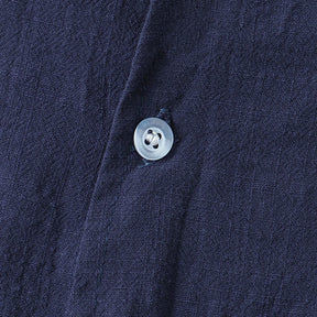 Camisa Masculina em Linho Rauffstein RS397, de tecido leve e respirável, com modelagem casual e toque macio, perfeita para composições versáteis.