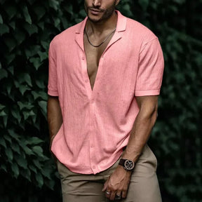 Camisa Masculina Rauffstein RS083 com modelagem ajustada, gola polo e tecido respirável, ideal para estilo e conforto em qualquer ocasião.