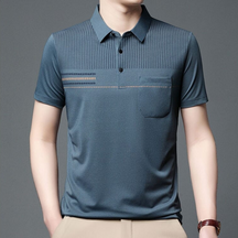 Camisa Polo em Algodão Rauffstein RS236 elegante, com detalhes listrados e design moderno, ideal para visuais casuais e formais com conforto.