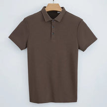 Camisa Polo Masculina Rauffstein RS006, tecido premium, modelagem refinada e toque macio para um visual sofisticado e confortável.