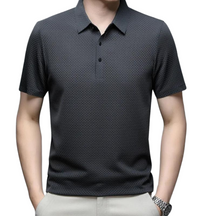 Camisa Polo Masculina Premium Rauffstein RS024, design sofisticado, tecido respirável e modelagem estruturada para um visual elegante e confortável.