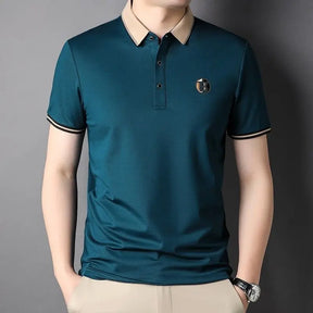 Camisa Polo Masculina Rauffstein RS239 elegante, com bordado refinado e design atemporal, ideal para visuais casuais e formais com conforto.