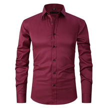 Camisa Social de Algodão Masculina Rauffstein RS142, modelagem slim fit, tecido respirável, gola tradicional e acabamento refinado para um visual sofisticado.