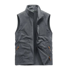 Colete Lã Rauffstein RS406 sofisticado, com lã premium e design elegante, perfeito para dias frios com conforto térmico e charme atemporal.