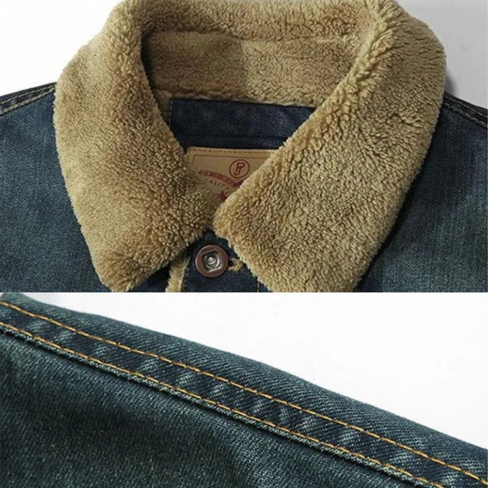 Jaqueta Jeans Masculina Acolchoada Rauffstein RS136, confeccionada em jeans premium, com forro acolchoado e modelagem ajustada para sofisticação e proteção térmica.