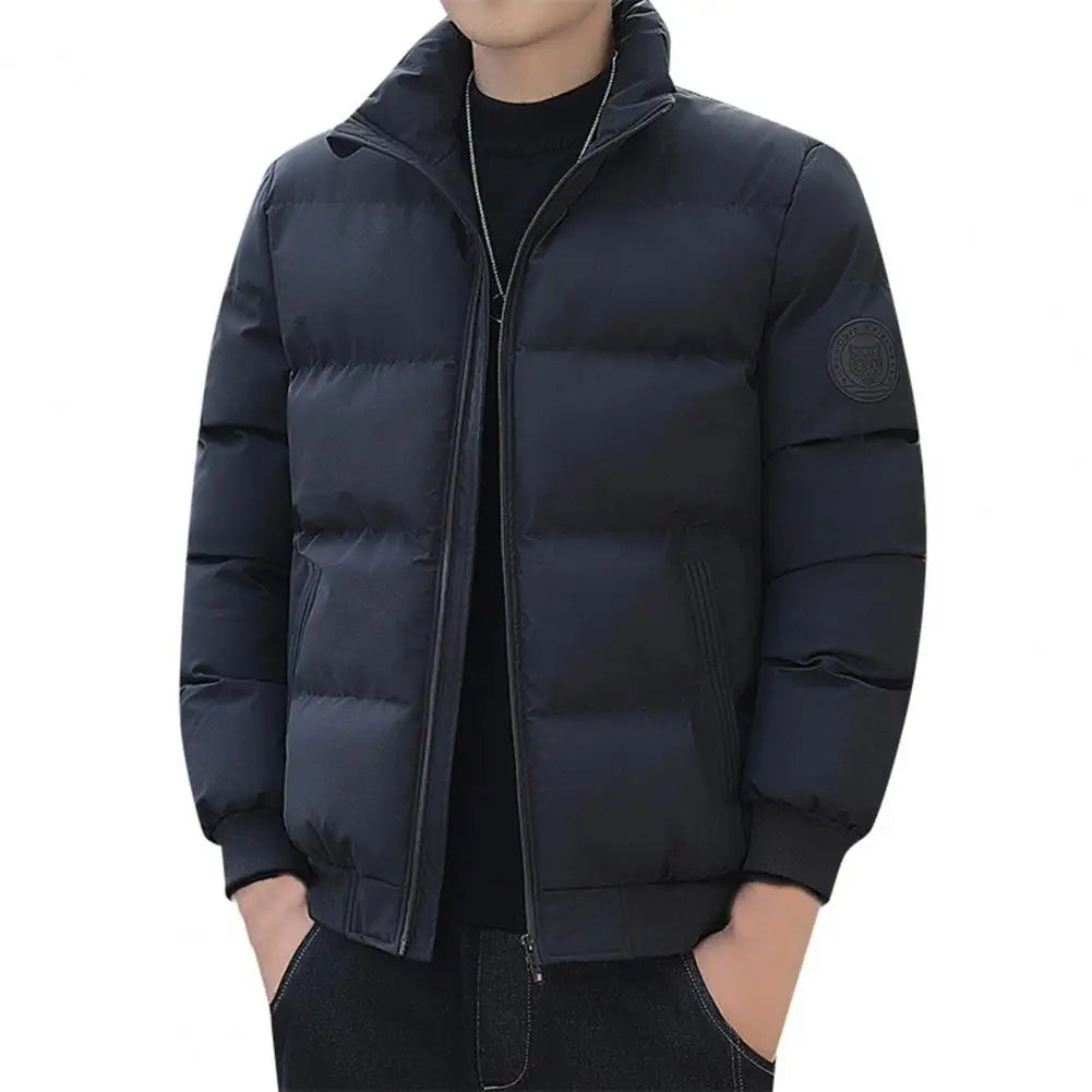 Jaqueta Puffer Masculina Rauffstein RS252, design acolchoado, isolamento térmico, fechamento em zíper e material leve para conforto e proteção.