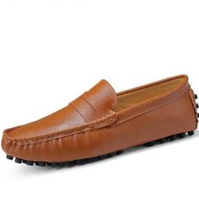 Mocassim Masculino em Couro Rauffstein RS041, design clássico e sofisticado, solado flexível, couro de alta qualidade e palmilha macia para máximo conforto.