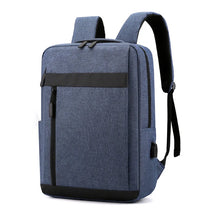 Mochila Executiva Rauffstein RS088 com compartimento para notebook 15", porta USB e alças acolchoadas para máximo conforto e praticidade.