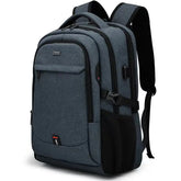 Mochila Executiva Rauffstein RS084, impermeável, com compartimento para notebook de até 17", porta USB integrada e design sofisticado para uso profissional e viagens.