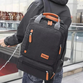 Mochila Street Rauffstein RS423 moderna, com resistência à água e notebook 15", perfeita para rotina urbana com conforto e estilo.