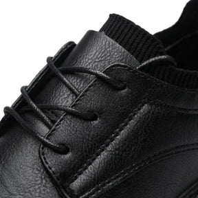 Sapatênis Masculino de Couro Rauffstein RS077 com design sofisticado, solado antiderrapante e acabamento premium para conforto e durabilidade.