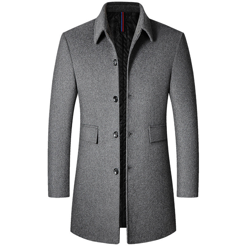 Sobretudo Masculino em Lã Rauffstein RS230, com gola polo, perfeito para inverno em looks formais ou casuais com conforto e sofisticação.