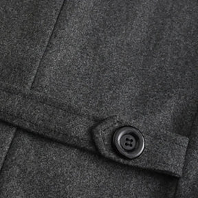 Sobretudo Masculino Longo em Lã Rauffstein RS232, com design transpassado, perfeito para eventos formais com proteção térmica e estilo.