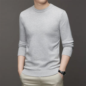 Suéter Casual Masculino Gola Redonda Rauffstein RS182, com modelagem slim fit, perfeito para looks casuais ou descontraídos com estilo e conforto.